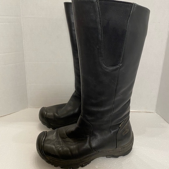 keen tall winter boots